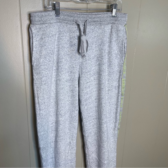 American eagle ahh-mazingly soft logo side panel sweatpants - Picture 3 of 11